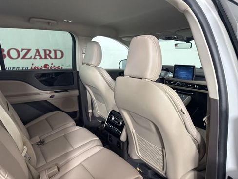 Used 2023 Lincoln Aviator 2WD w/ Class IV Trailer Tow Package image 19