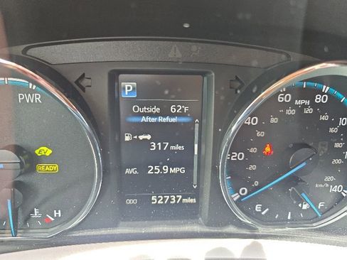 Used 2017 Toyota RAV4 XLE w/ Carpet Mat Package AWD/4WD image 12