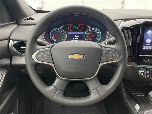Used 2023 Chevrolet Traverse LT FWD image 20