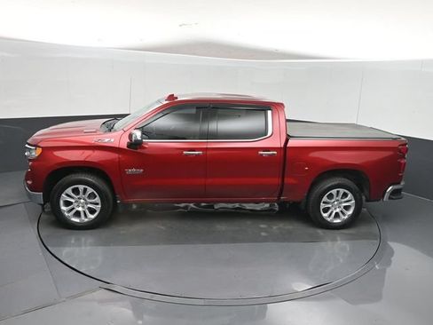 Used 2023 Chevrolet Silverado 1500 LTZ AWD/4WD image 41