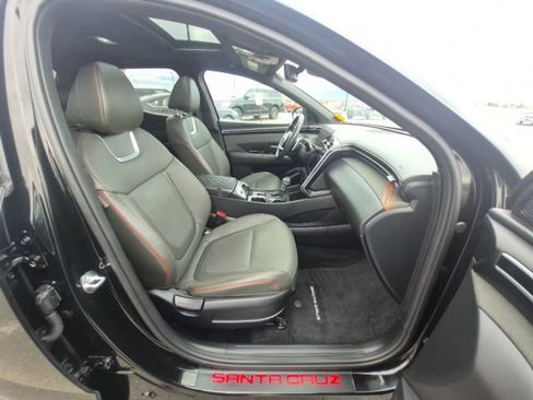 Used 2024 Hyundai Santa Cruz Limited image 16