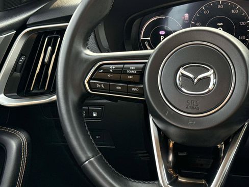 Certified 2025 MAZDA CX-70 Plug-In Hybrid w/ Premium Pkg image 15