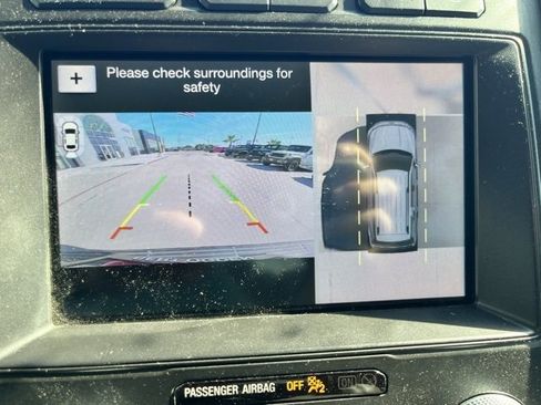 Used 2019 Ford Expedition Limited w/ Equipment Group 302A image 12