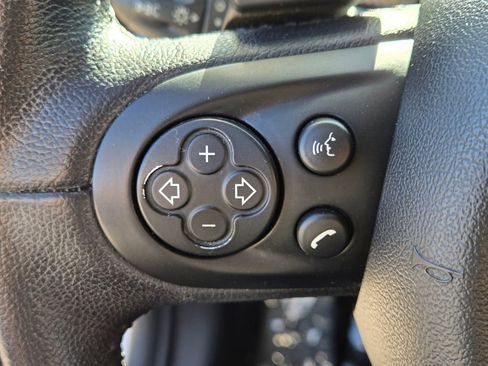 Used 2013 MINI Cooper S image 25