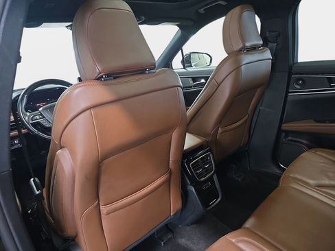 Used 2021 Lincoln Nautilus Reserve w/ Monochromatic Package image 16