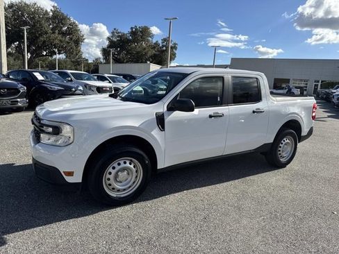 Used 2023 Ford Maverick XL image 5