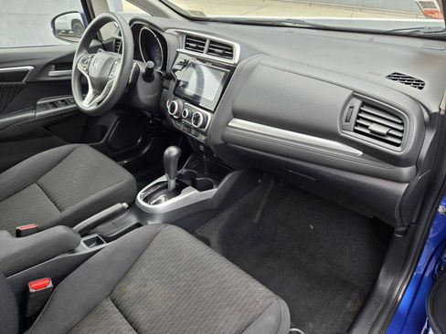Used 2019 Honda Fit EX image 30