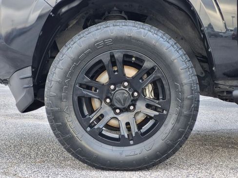 Used 2022 Toyota Tacoma SR w/ SR Convenience Package RWD image 24