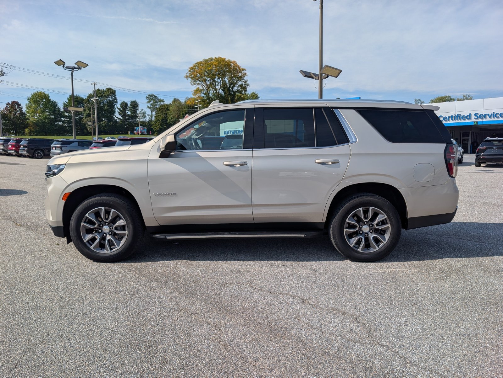 Used 2022 Chevrolet Tahoe LS AWD/4WD image 6