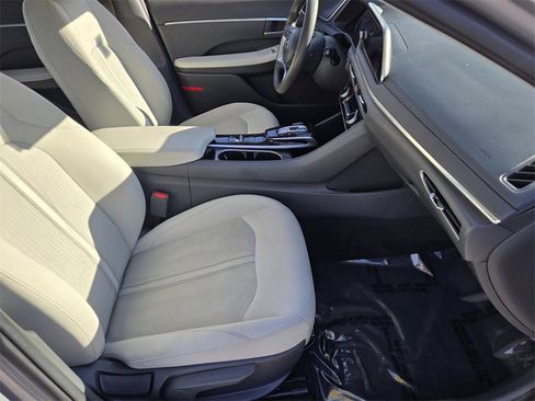 Used 2023 Hyundai Sonata SEL image 19