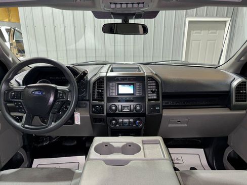 Used 2022 Ford F250 XL w/ Power Equipment Group image 17
