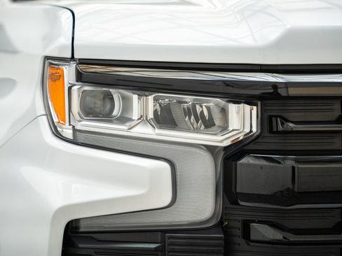 Used 2024 Chevrolet Silverado 1500 LT Trail Boss w/ Convenience Package II AWD/4WD image 14