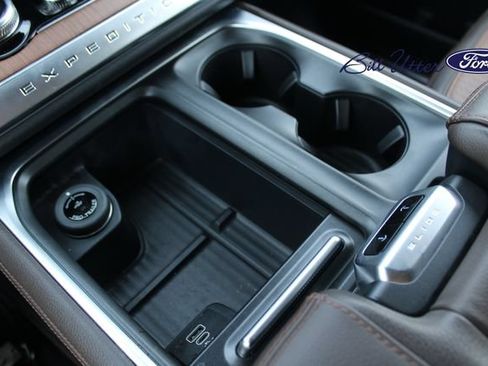 Used 2026 Ford Expedition King Ranch AWD/4WD image 18