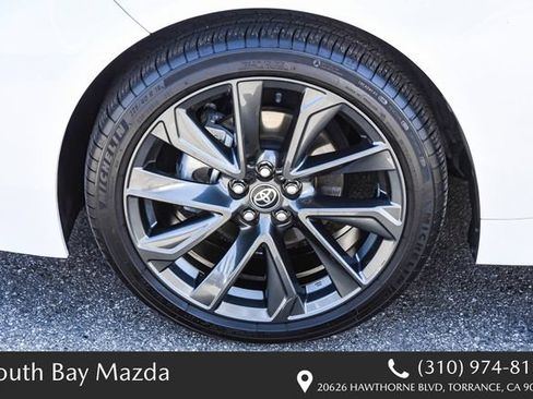 Used 2024 Toyota Corolla SE FWD image 11