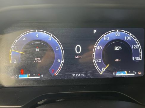 Used 2024 Jeep Grand Cherokee L Limited RWD image 17