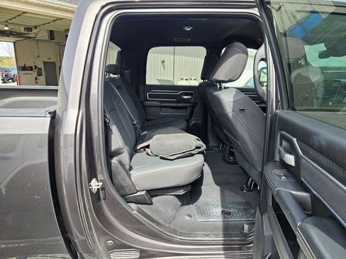 Used 2025 RAM 2500 Big Horn AWD/4WD image 5