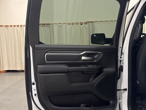 New 2026 RAM 1500 4x4 Crew Cab image 26
