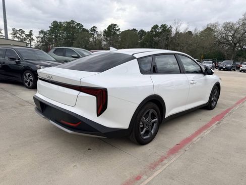 Used 2025 Kia K4 FWD image 40