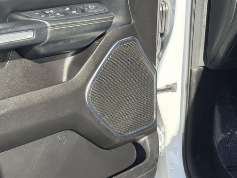 Used 2025 RAM 1500 Laramie image 19