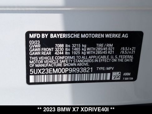 Used 2023 BMW X7 xDrive40i w/ M Sport Package AWD/4WD image 28