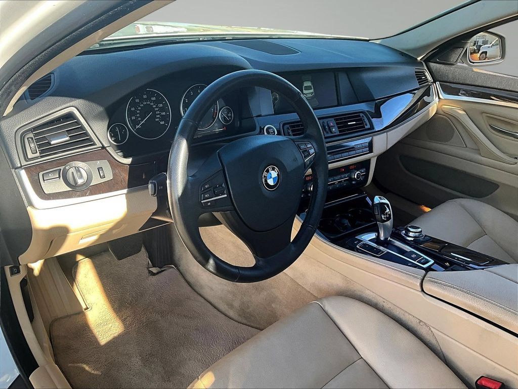 Used 2013 BMW 535i Sedan RWD image 19