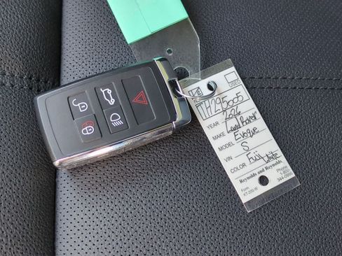 Used 2026 Land Rover Range Rover Evoque S AWD/4WD image 37