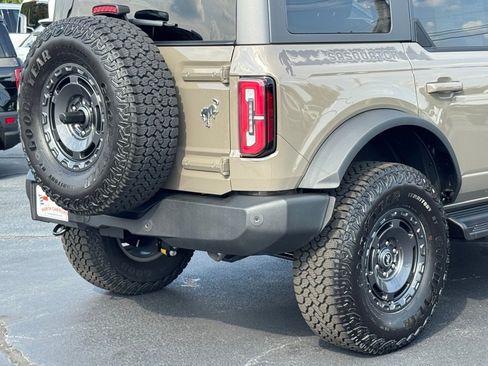 New 2025 Ford Bronco Outer Banks w/ Sasquatch Package image 43
