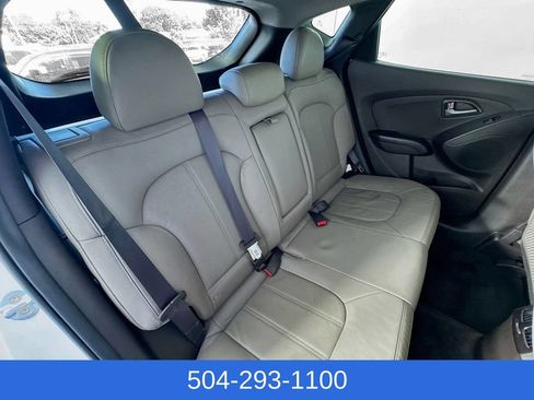 Used 2015 Hyundai Tucson Limited w/ Option Group 03 FWD image 29