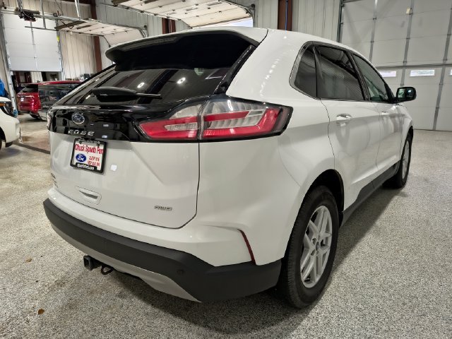 Used 2021 Ford Edge SEL w/ Convenience Package AWD/4WD image 6