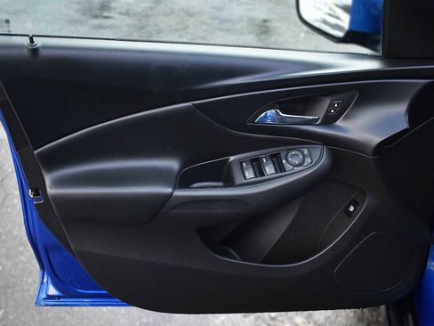 Used 2017 Chevrolet Volt LT image 24