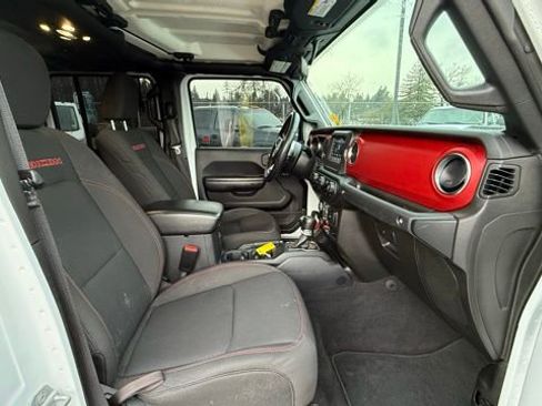 Used 2021 Jeep Gladiator Rubicon w/ Trailer Tow Package image 16