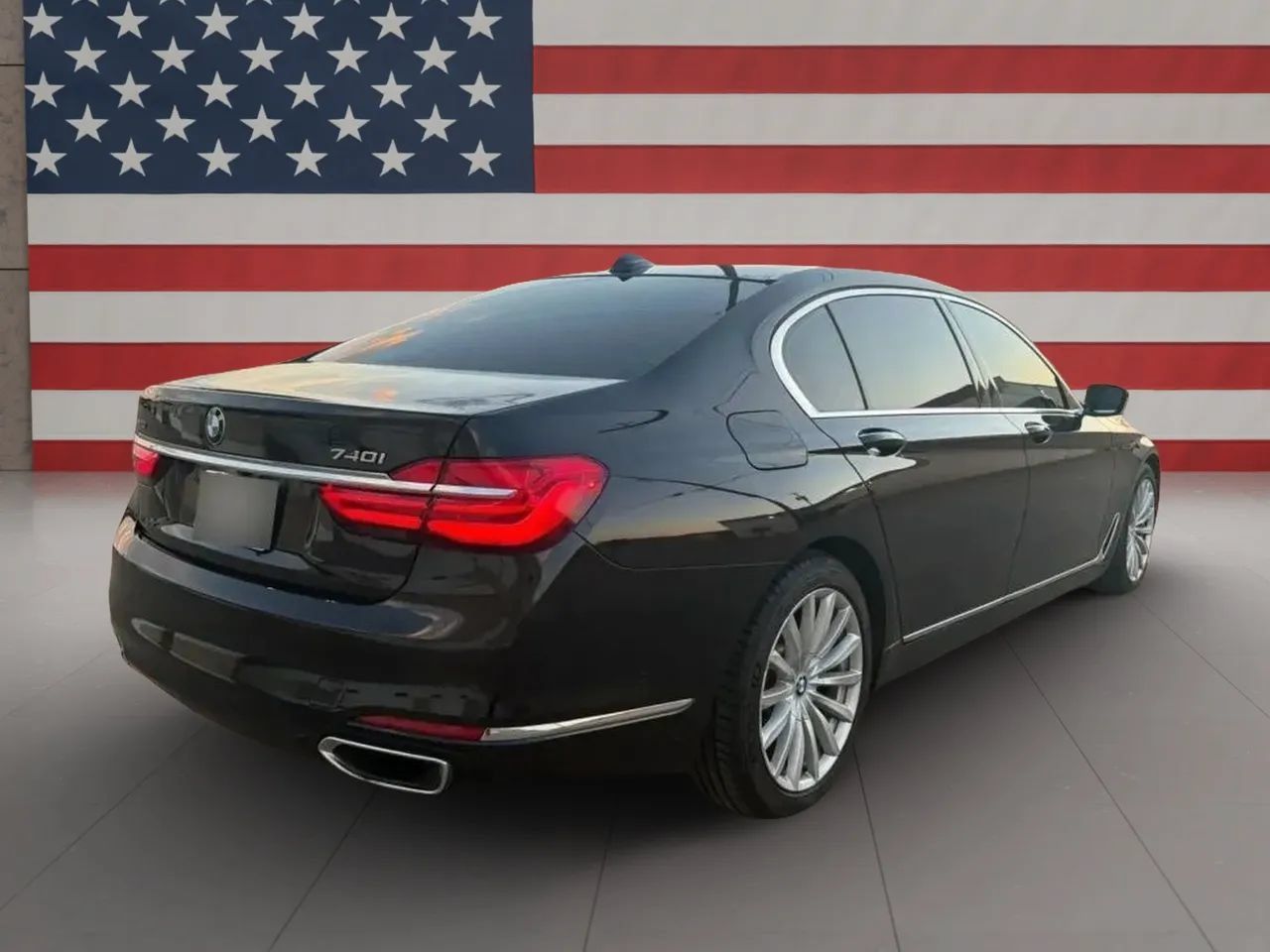 Used 2017 BMW 740i xDrive AWD/4WD image 6