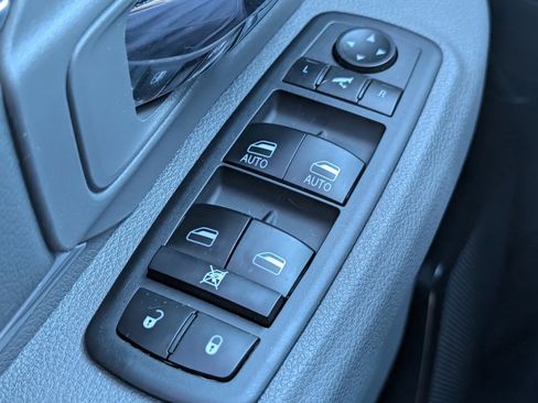 Used 2018 RAM 1500 Big Horn image 13