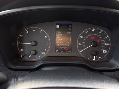 Certified 2025 Toyota Corolla LE image 36