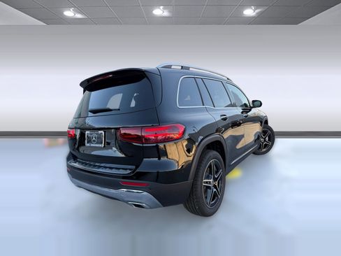 New 2026 Mercedes-Benz GLB 250 image 6
