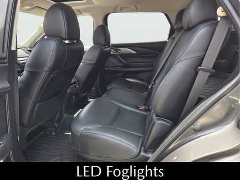 Used 2018 MAZDA CX-9 Touring w/ Touring Premium Package FWD image 14