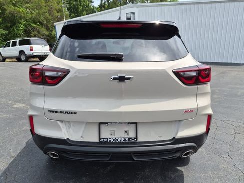 New 2026 Chevrolet TrailBlazer RS w/ Convenience Package FWD image 6