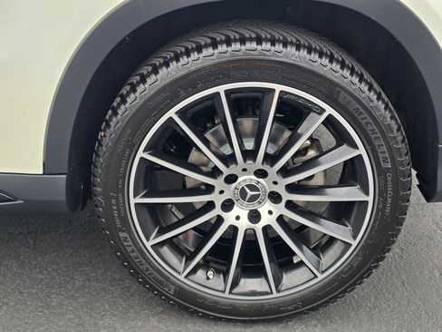 Used 2018 Mercedes-Benz GLA 250 4MATIC image 20
