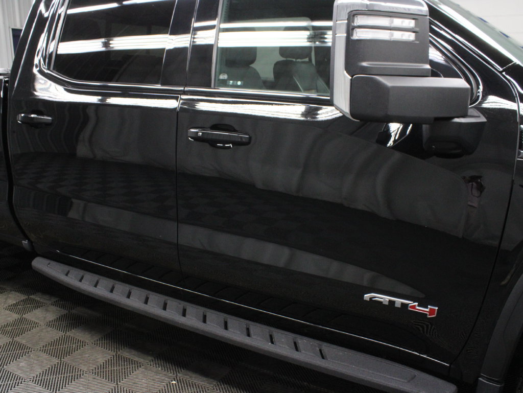 Used 2024 GMC Sierra 1500 AT4 w/ Technology Package AWD/4WD image 44
