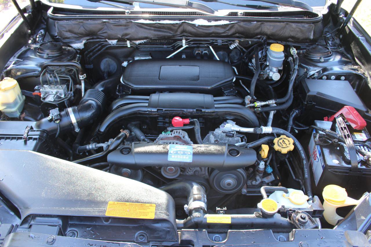 Used 2011 Subaru Outback 2.5i Limited AWD/4WD image 45