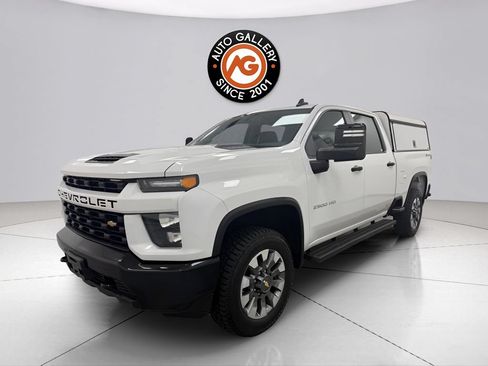 Used 2023 Chevrolet Silverado 2500 Custom w/ Infotainment Package AWD/4WD image 7