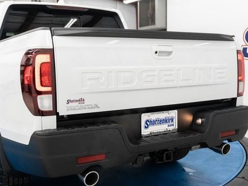 New 2026 Honda Ridgeline RTL image 8