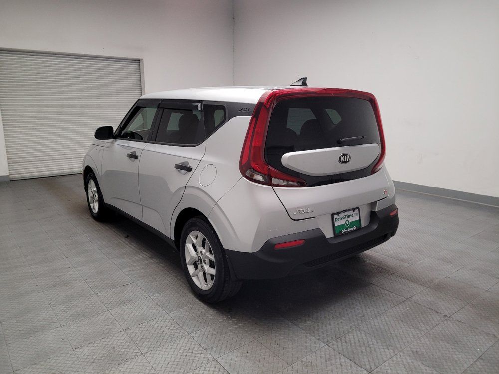 Used 2020 Kia Soul S FWD image 5