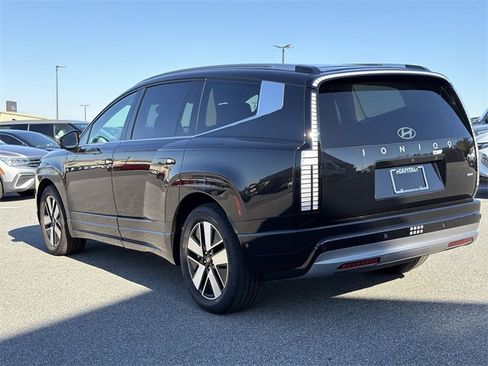 New 2026 Hyundai Ioniq 9 SEL image 34