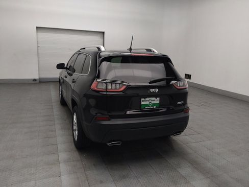 Used 2019 Jeep Cherokee Latitude w/ Popular Appearance Group FWD image 6