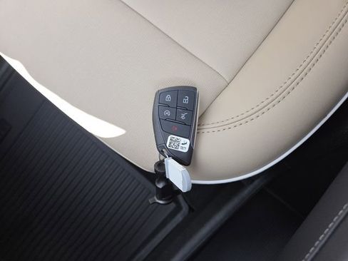 New 2026 Buick Enclave Preferred w/ Power Package image 40