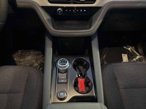 New 2026 Ford Explorer Active AWD/4WD image 15