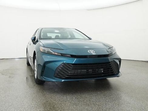 New 2026 Toyota Camry LE image 30