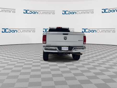 Used 2015 RAM 2500 Tradesman w/ Chrome Appearance Group AWD/4WD image 7