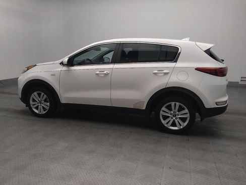 Used 2019 Kia Sportage LX image 3